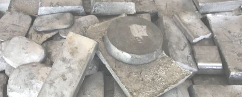 Свинец в чушках